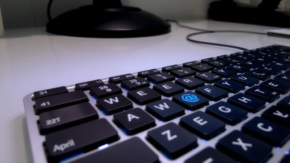 Hur gör man snabel-a på datorn